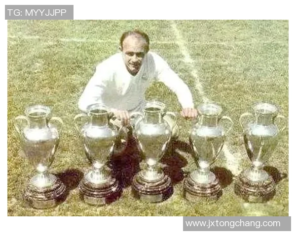 05号足球球星:探索他的成长历程与传奇时刻背后的故事 05号足球球星:探索他的成长历程与传奇时刻背后的故事