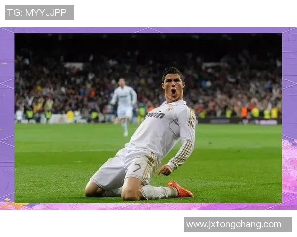 世界上最为艰辛的足球球星是谁 他背后隐藏的辛酸与坚持