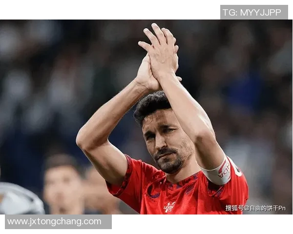 中国退役足球球星名单及其传奇经历回顾分析