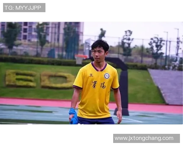 九江足球新星张胜华崭露头角为家乡球队赢得荣誉