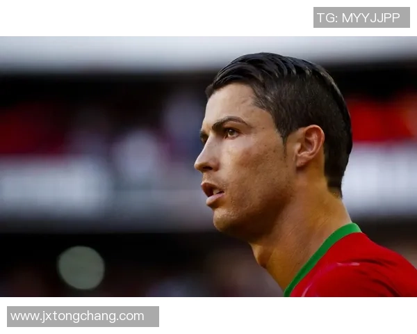 五万元开箱足球明星卡大揭秘 哪张卡价值翻倍超乎想象 五万元开箱足球明星卡大揭秘 哪张卡价值翻倍超乎想象