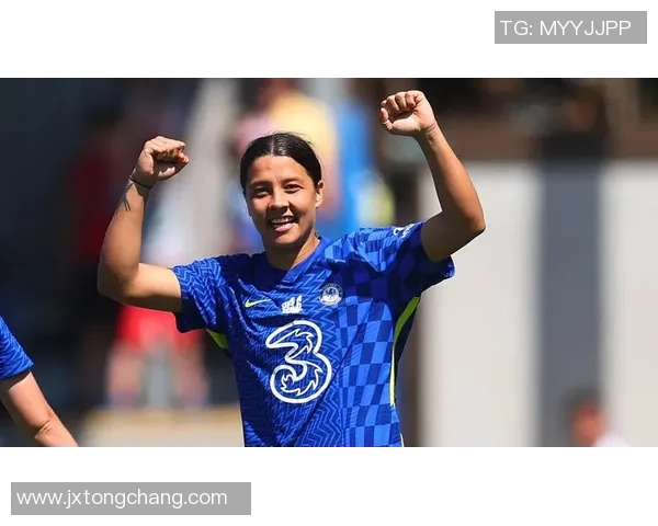 女足球星历史地位的变迁与影响力分析：从先锋到全球巨星的崛起之路